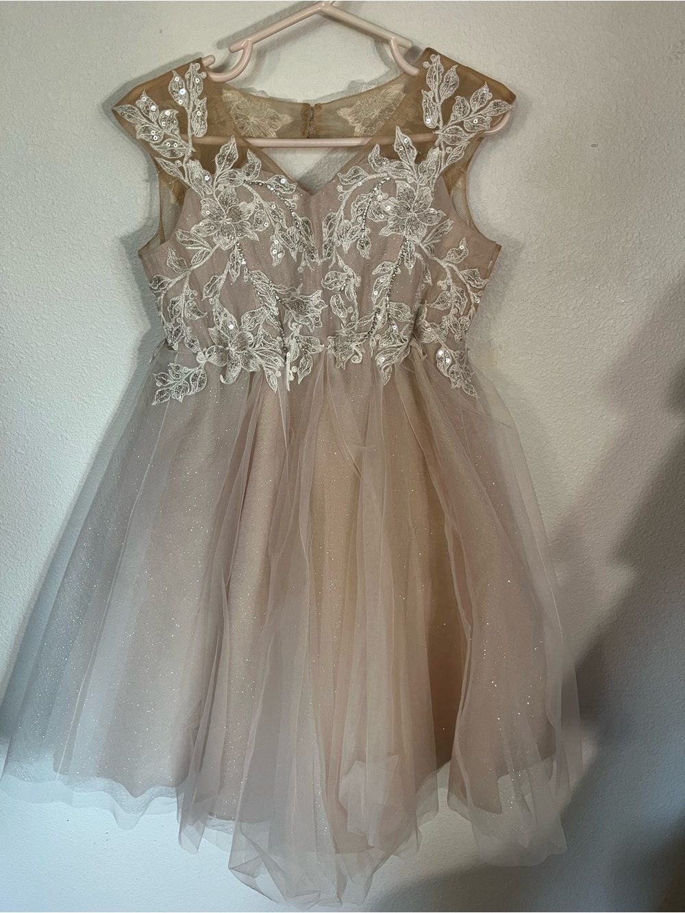 Girls' Sparkle Tulle Formal Dress with Lace Appliqué - Champagne